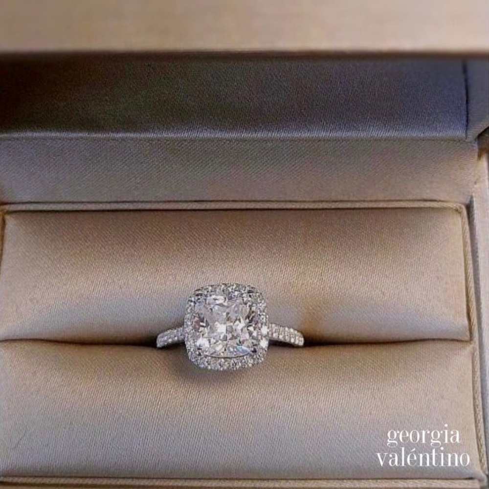 Sterling silver ring size7
